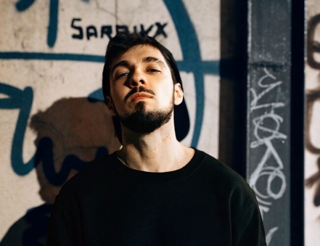 “aptness” traz expressividade e referências raver de Andy Bianchini em parceria com a Abyssal Deep