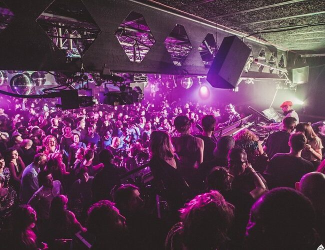 Raízes da cena clubber: Ministry of Sound, de Londres, foi inspirado na cena americana para fomentar um dos principais polos 