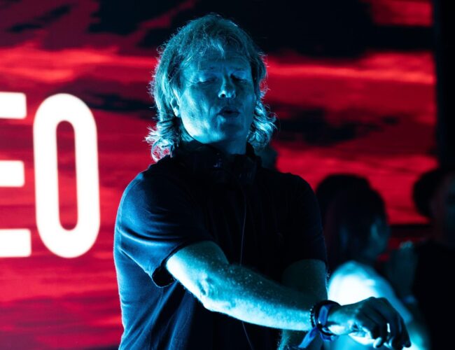 Hernan Cattaneo chega a São Paulo com seu evento Sunsetstrip em setembro. Confira entrevista exclusiva. 