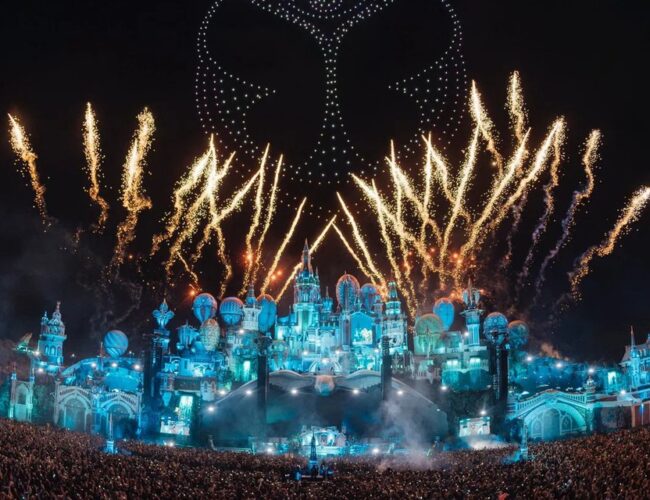 CEO do Tomorrowland, Bruno Vanwelsenaers afirma que edição de 2026 no Brasil está adiada