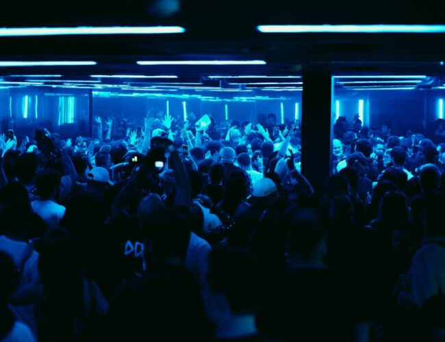 D-EDGE SP: Rødhåd, East End Dubs, Traumer, Eli Iwasa B2B Meca, Edone e Gui Boratto comandam o último mês de 2025