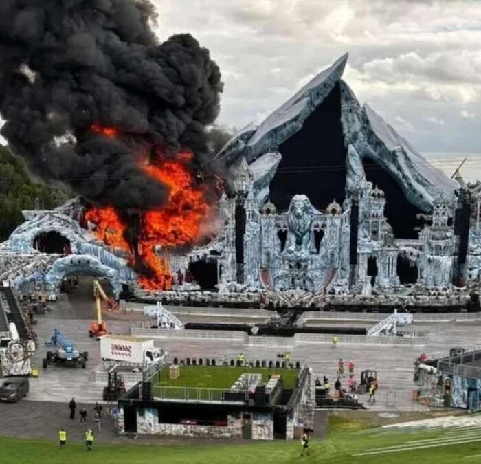 Após incêndio em 2025, Tomorrowland ainda aguarda liberação das autoridades para a edição deste ano