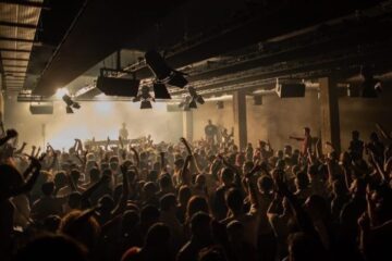 Onde a guerra não alcança: o techno e a pista de dança como refúgio no caos que é viver no Líbano